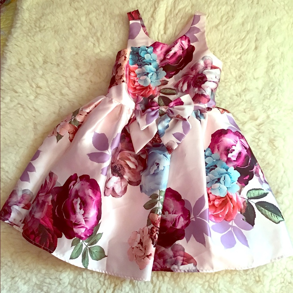 Cute formal dress 👗